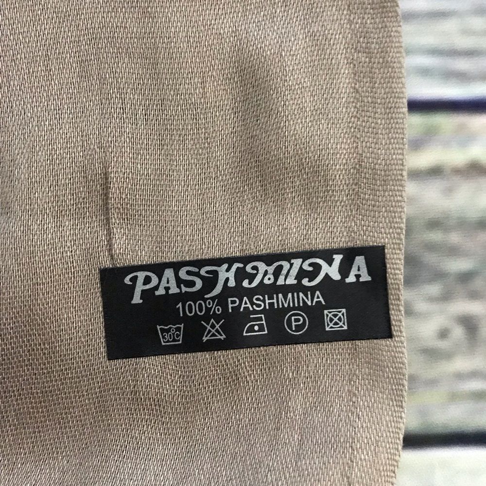 Pashmina scarf - Picture 5 of 5